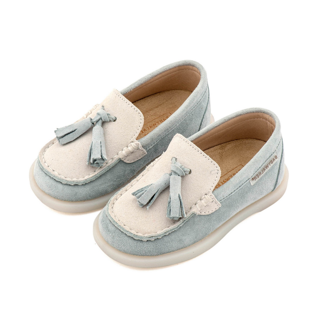 Loafers με φουντάκια μίνεραλ