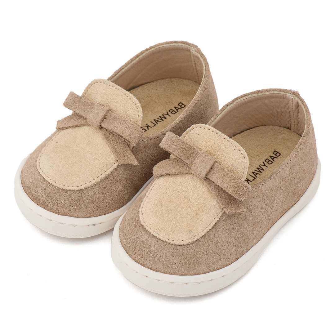 Loafer με φιογκάκι μπεζ